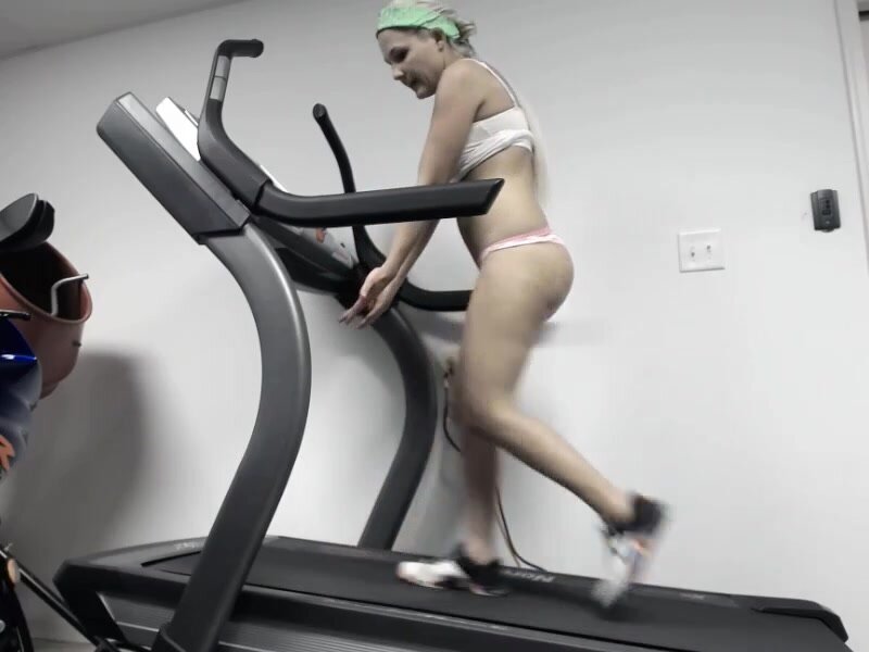 Ashlynnnstorm treadmill